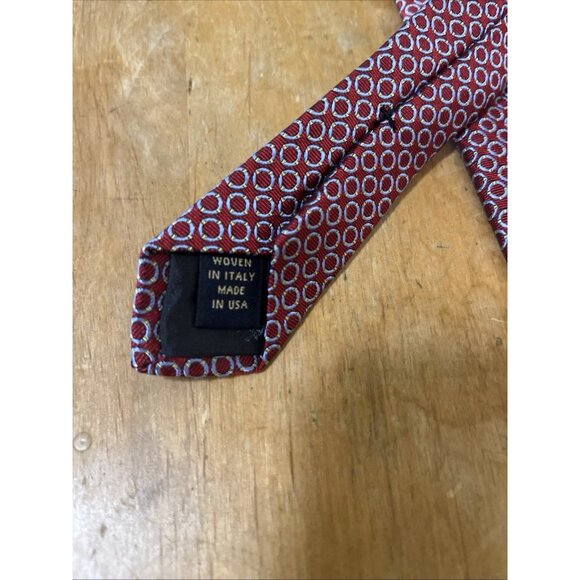 Brooks Brothers Maker Tie Men's Red Geometric Pure Silk Made In USA Woven/Italy - Picture 6 of 6